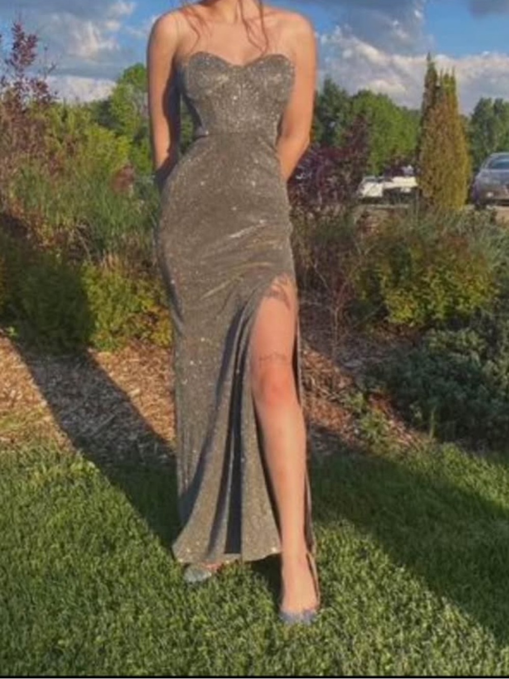 Size 4 women’s prom dress